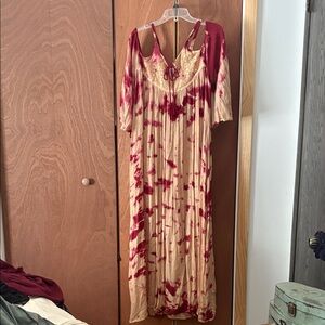 Bohemian Cold Shoulder  Tie-Dye Maxi Dress in Red and Cream